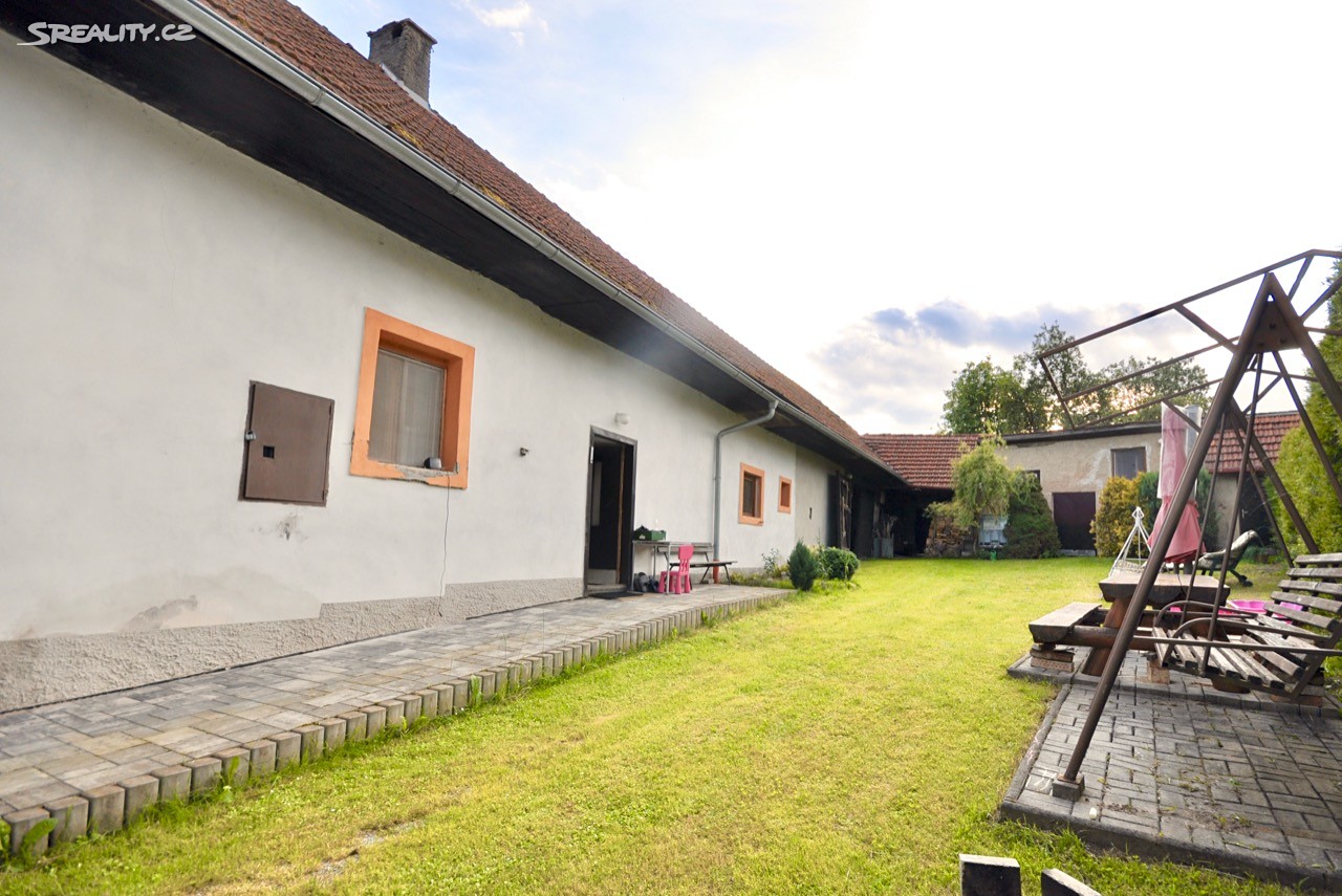 Prodej  rodinného domu 100 m², pozemek 759 m², Vlčeves, okres Tábor