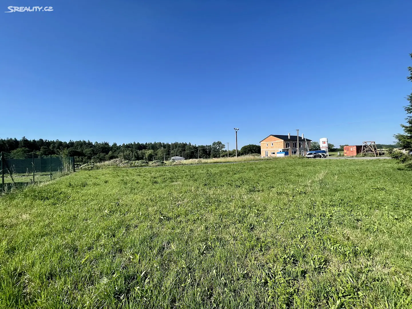 Prodej  stavebního pozemku 1 073 m², Ke Koblasovně, Babice