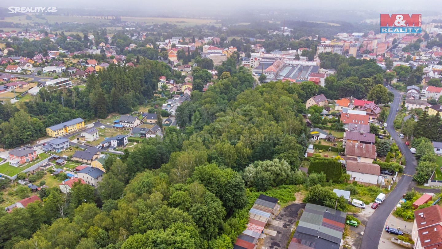 Prodej  stavebního pozemku 1 003 m², Karlovy Vary - Stará Role, okres Karlovy Vary
