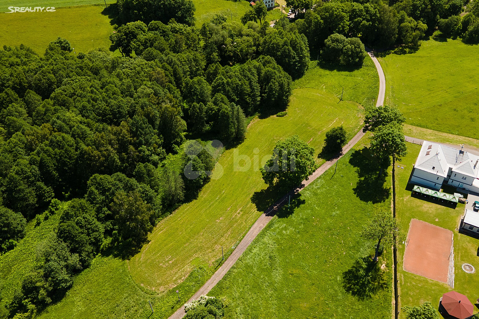 Prodej  pozemku 1 006 m², Králíky - Prostřední Lipka, okres Ústí nad Orlicí