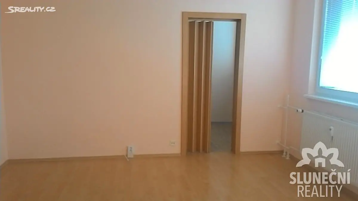 Pronájem bytu 2+1 44 m², Větrná, Uherské Hradiště - Mařatice