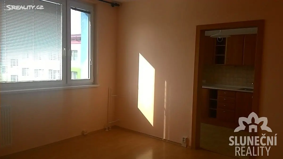Pronájem bytu 2+1 44 m², Větrná, Uherské Hradiště - Mařatice