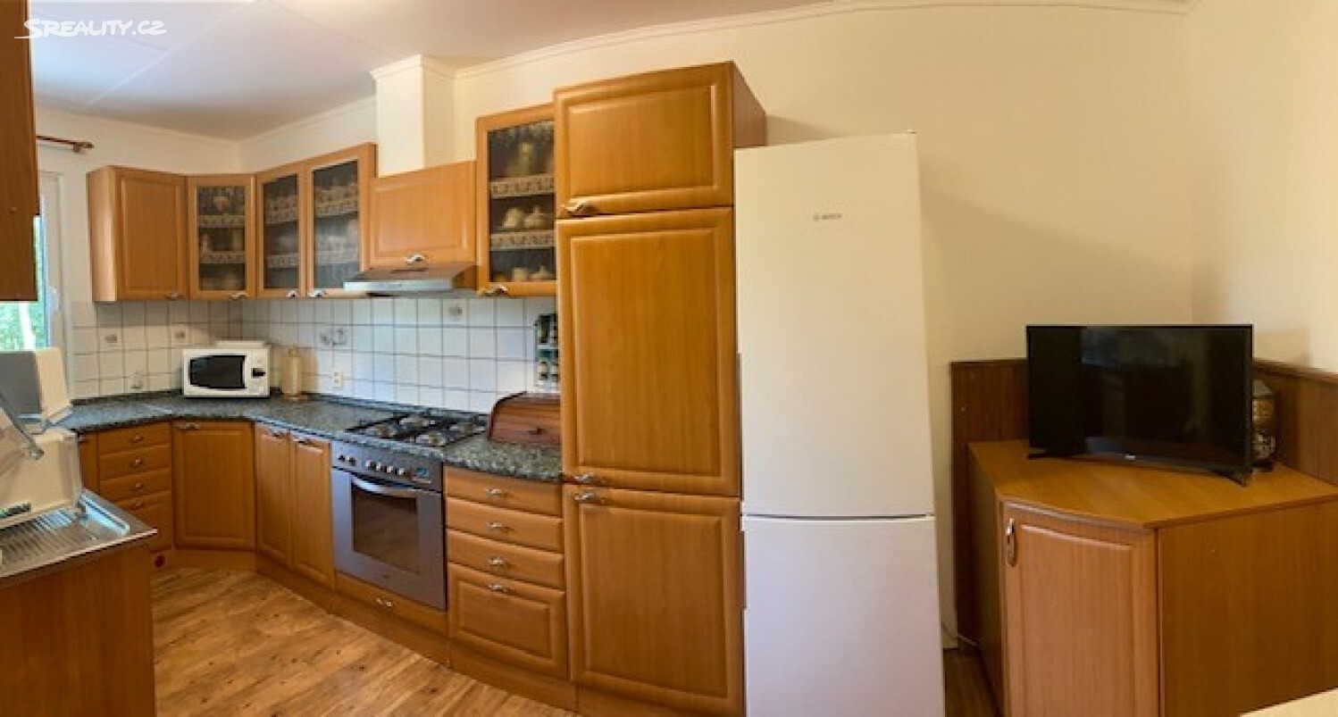 Pronájem  rodinného domu 105 m², pozemek 784 m², Horní, Karlovy Vary - Stará Role