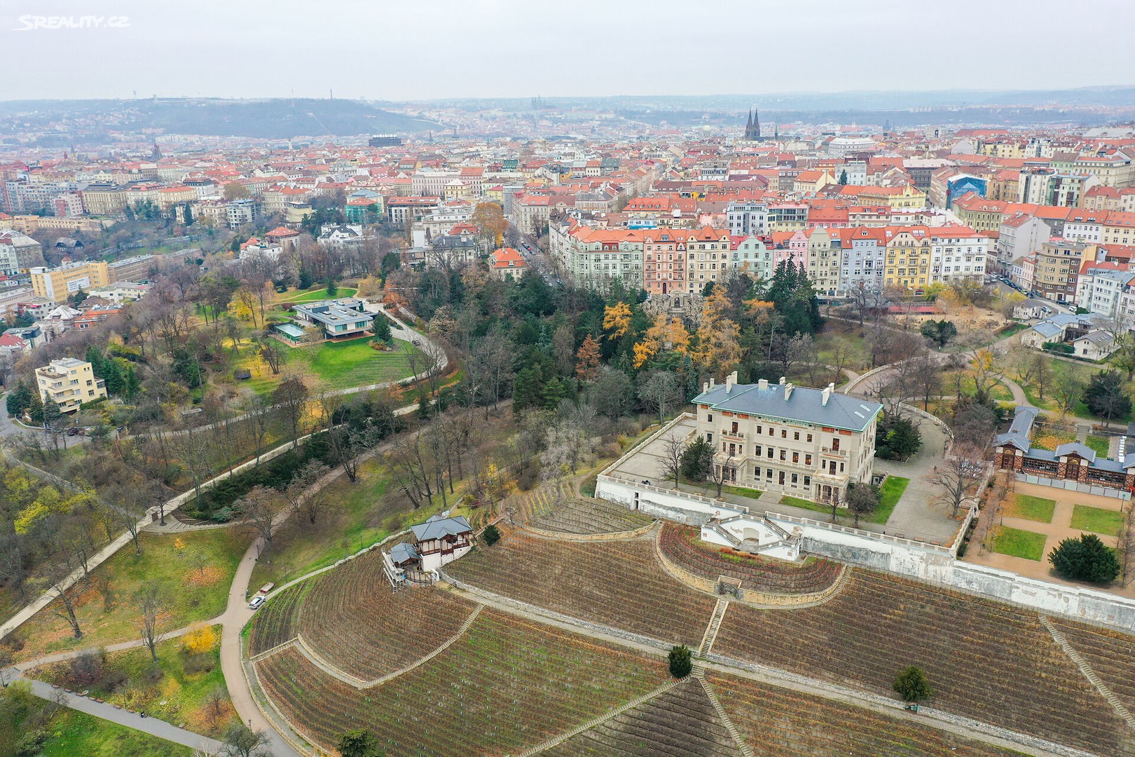 Prodej bytu 1+1 30 m², Košická, Praha 10 - Vršovice