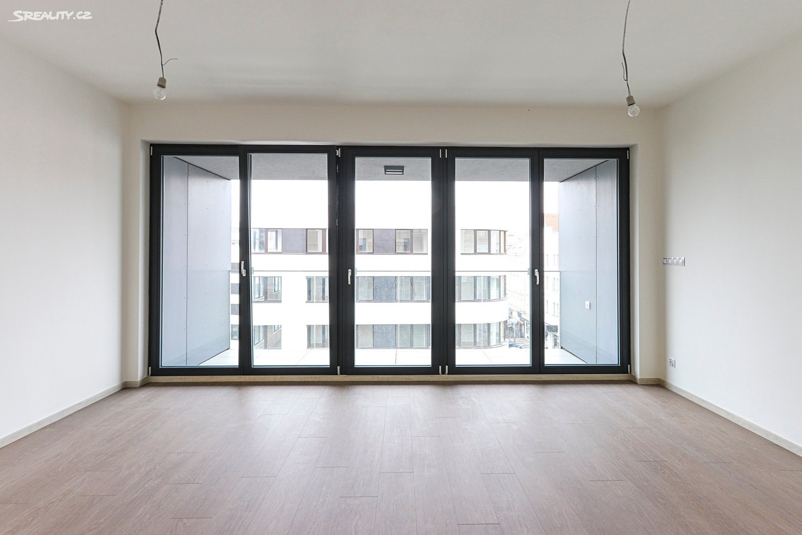 Prodej bytu 1+kk 32 m², Zenklova, Praha 8 - Libeň