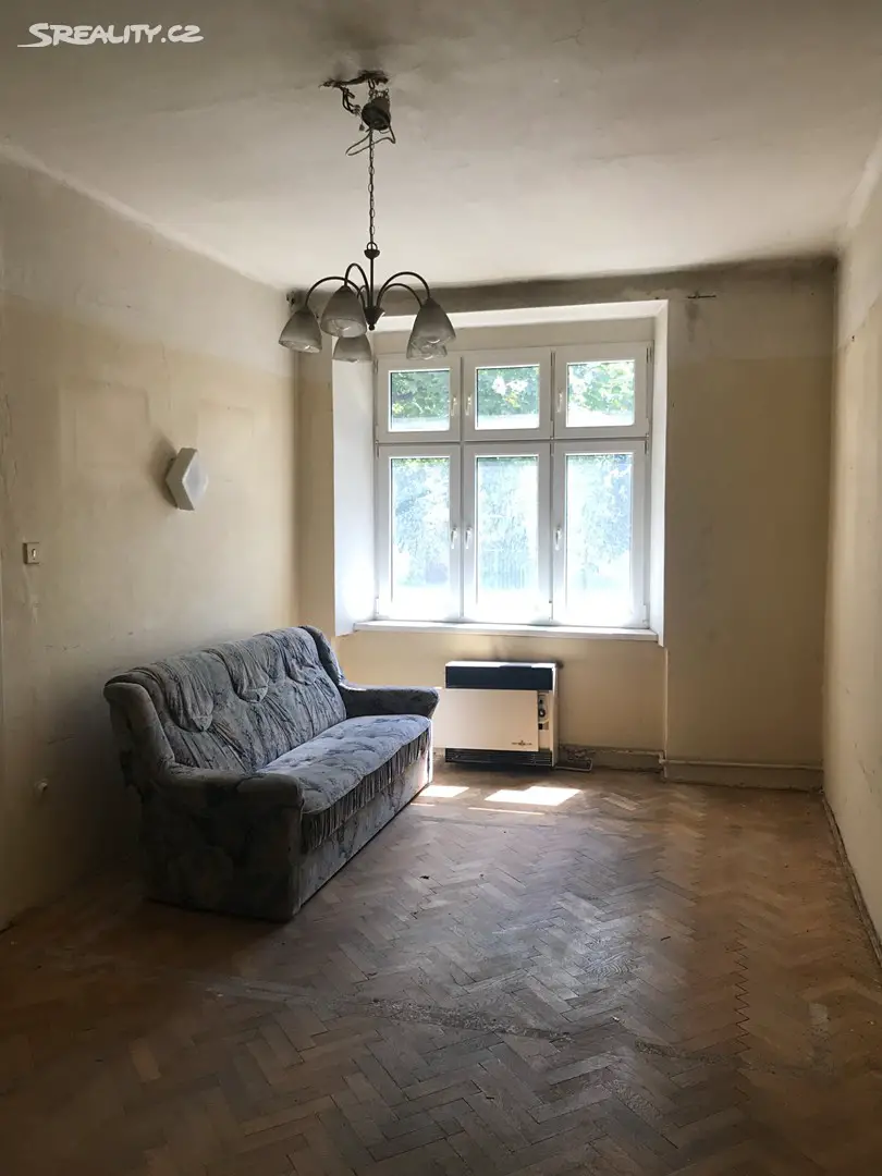 Prodej bytu 3+1 84 m², Na Dolinách, Praha 4 - Podolí
