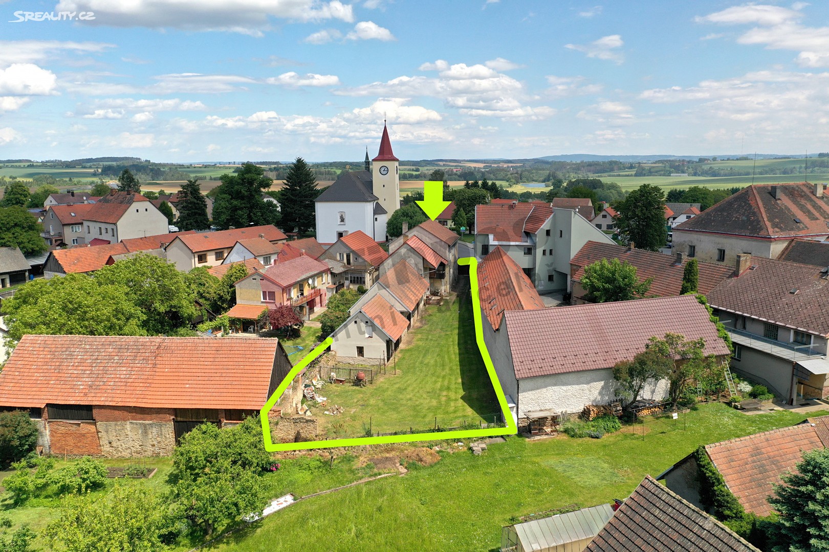 Prodej  chalupy 350 m², pozemek 921 m², náměstí Sv. Václava, Lukavec