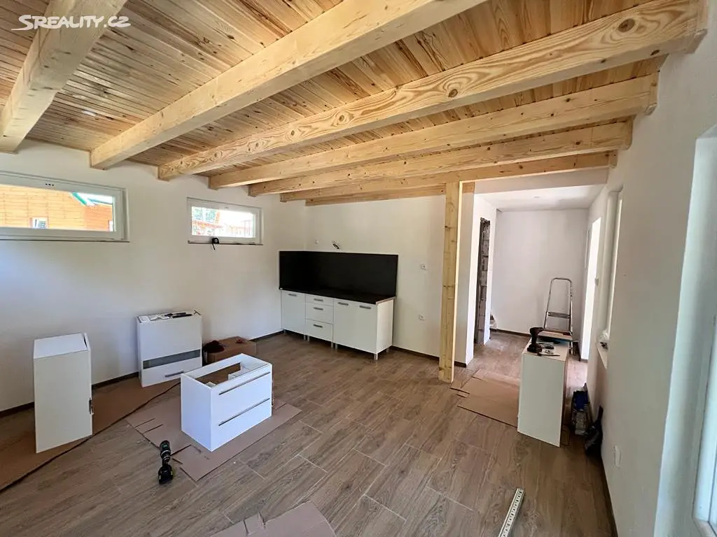 Prodej  chaty 65 m², pozemek 309 m², Radvanec - Maxov, okres Česká Lípa