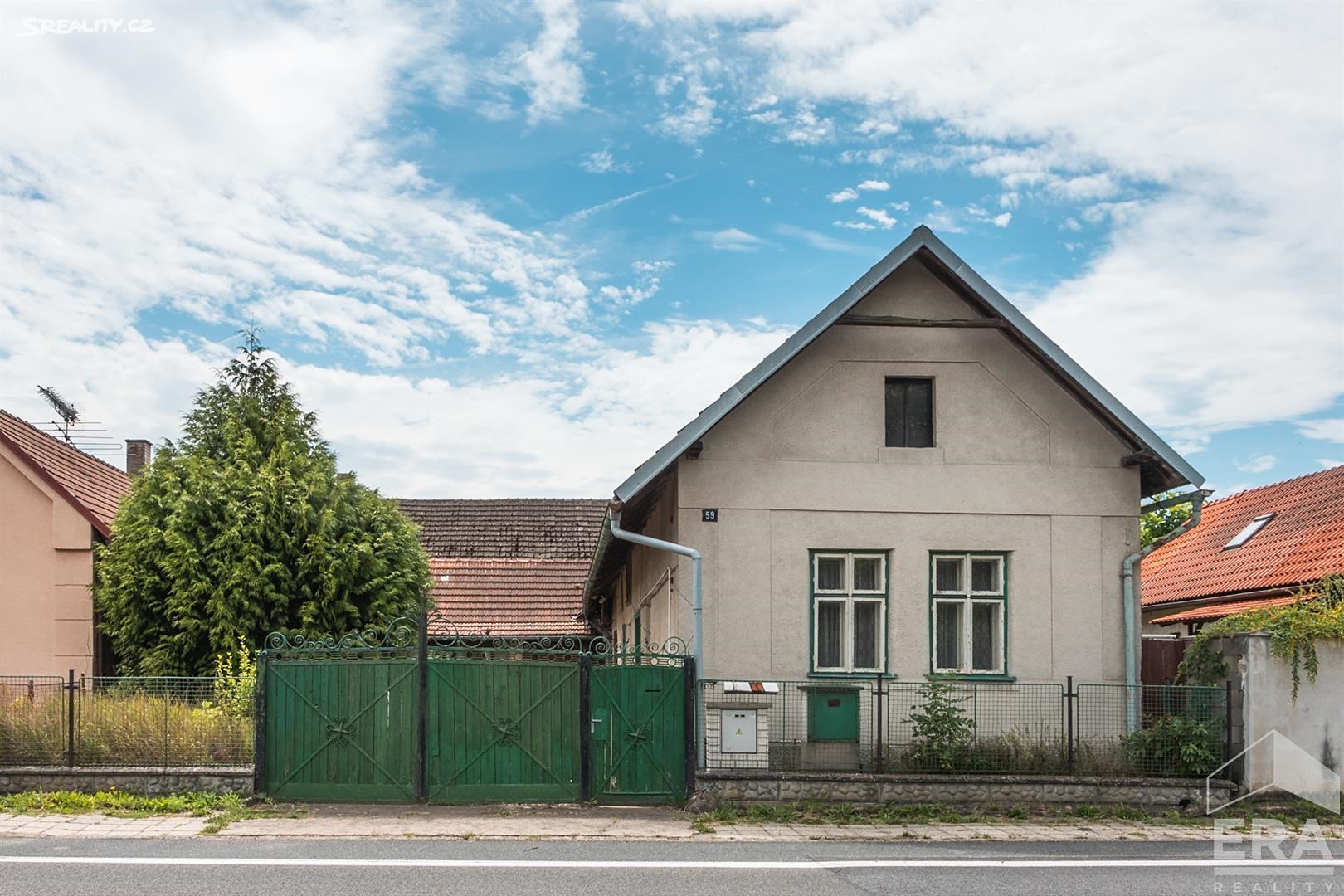Prodej  rodinného domu 220 m², pozemek 388 m², Na Husánku, Dlouhopolsko