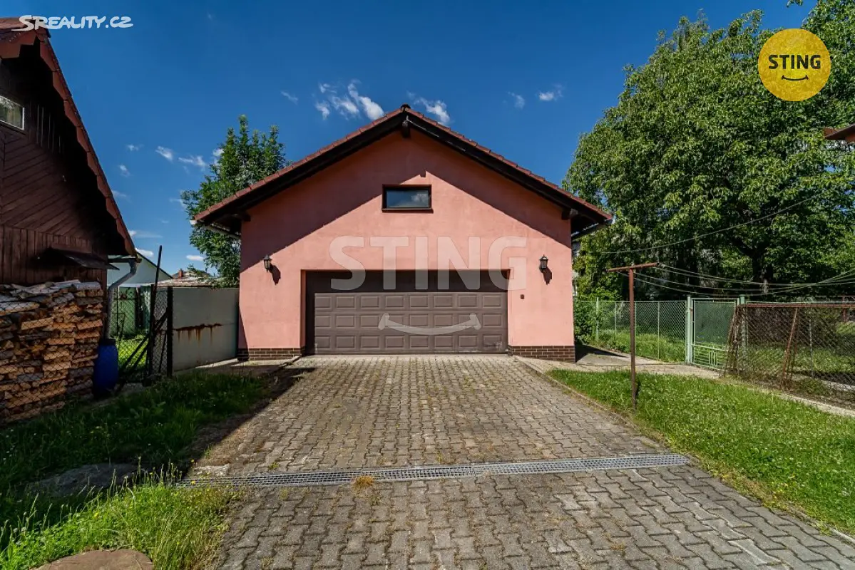 Prodej  rodinného domu 393 m², pozemek 1 379 m², Dobrá, okres Frýdek-Místek