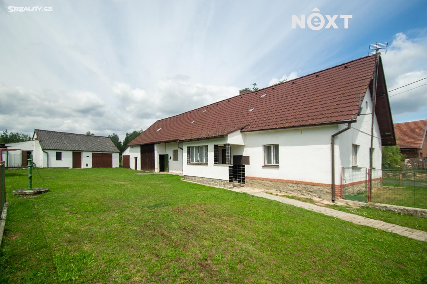 Prodej  rodinného domu 240 m², pozemek 1 443 m², Měčín - Bíluky, okres Klatovy