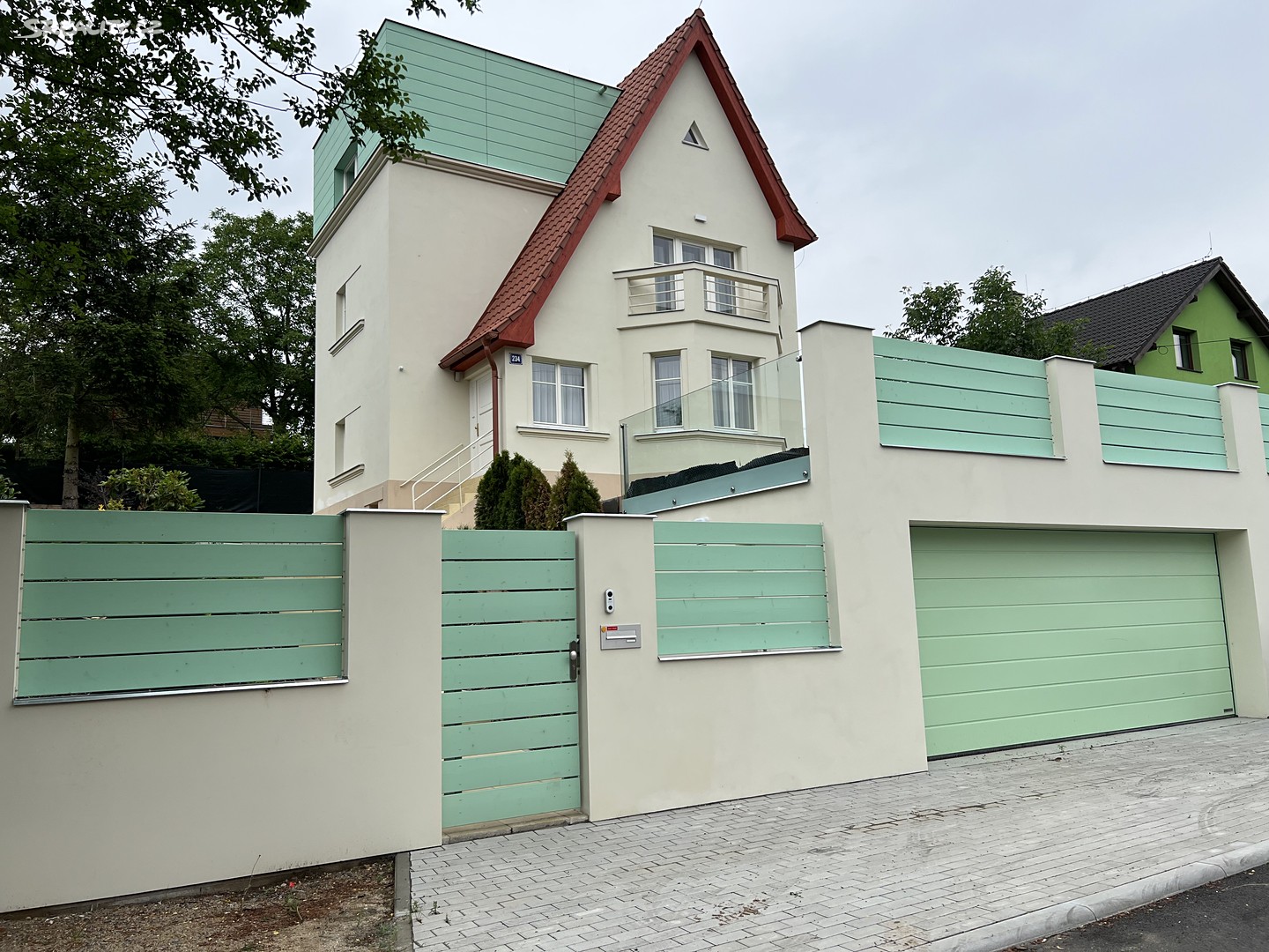 Prodej  rodinného domu 216 m², pozemek 452 m², Vrané nad Vltavou, okres Praha-západ