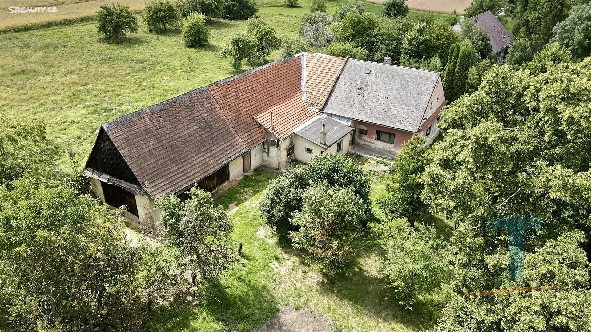Prodej  zemědělské usedlosti 540 m², pozemek 2 384 m², Radiměř, okres Svitavy