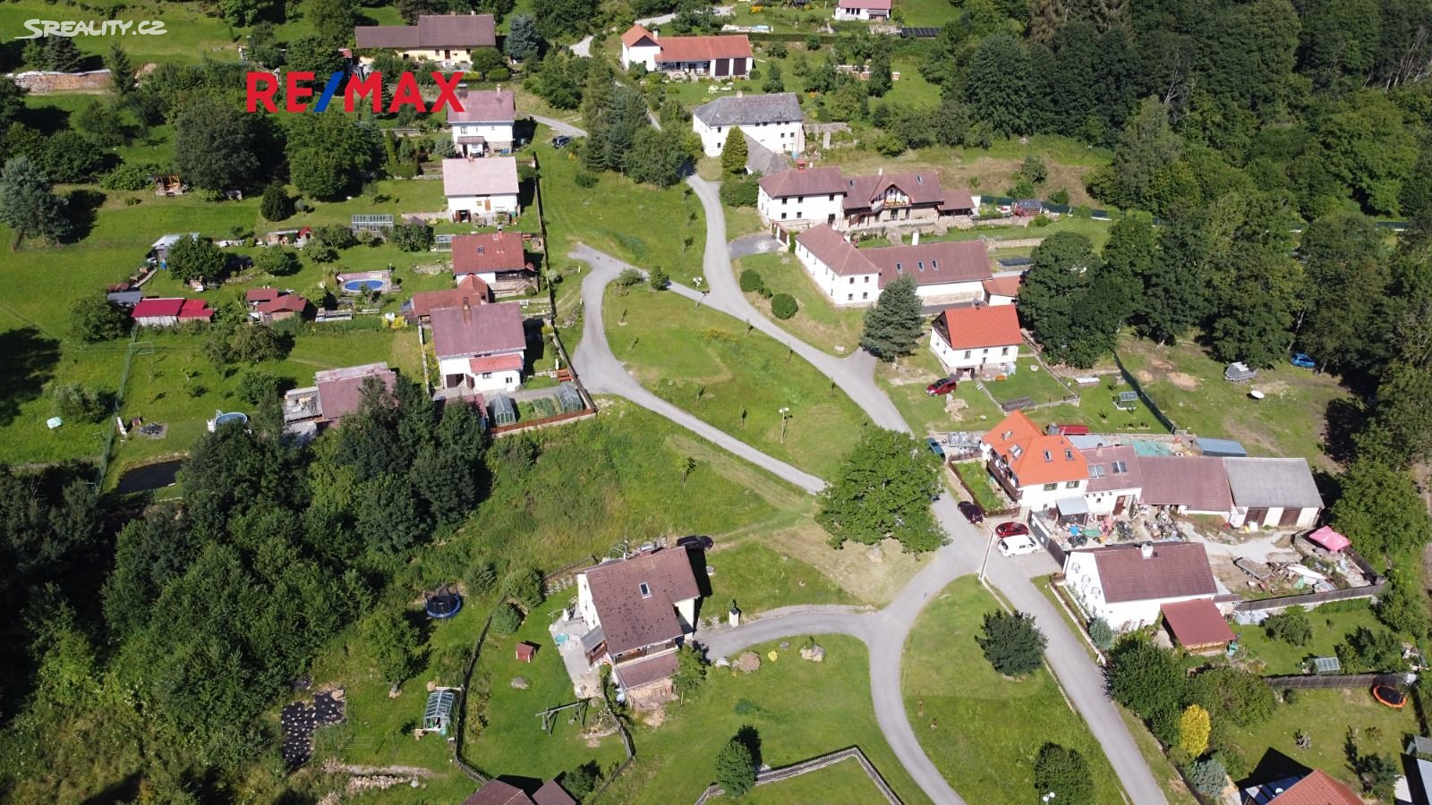 Prodej  stavebního pozemku 405 m², Chroboly, okres Prachatice