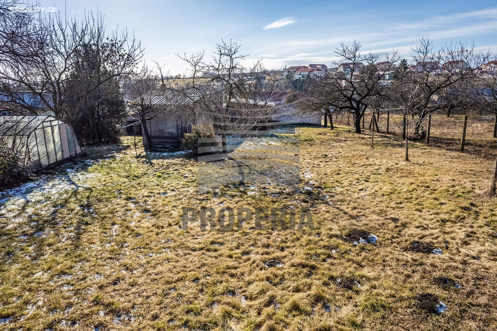 Prodej  stavebního pozemku 1 233 m², Holubice, okres Vyškov