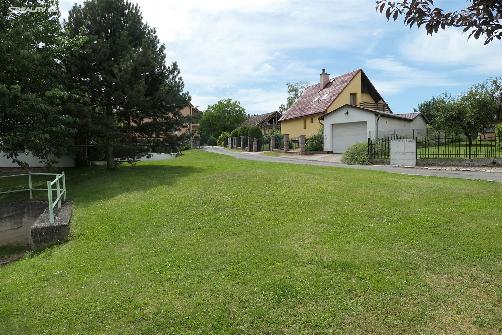Prodej  stavebního pozemku 907 m², Újezd u Chocně, okres Ústí nad Orlicí