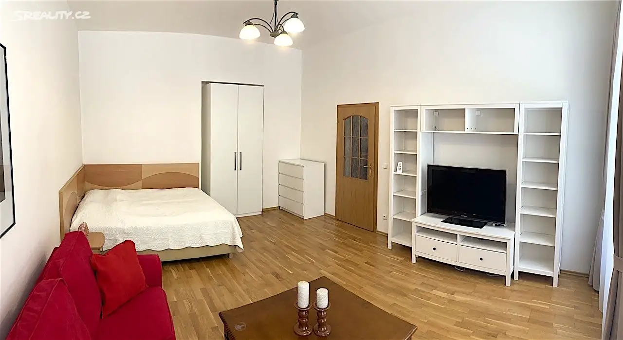 Pronájem bytu 1+1 53 m², Varšavská, Praha 2 - Vinohrady