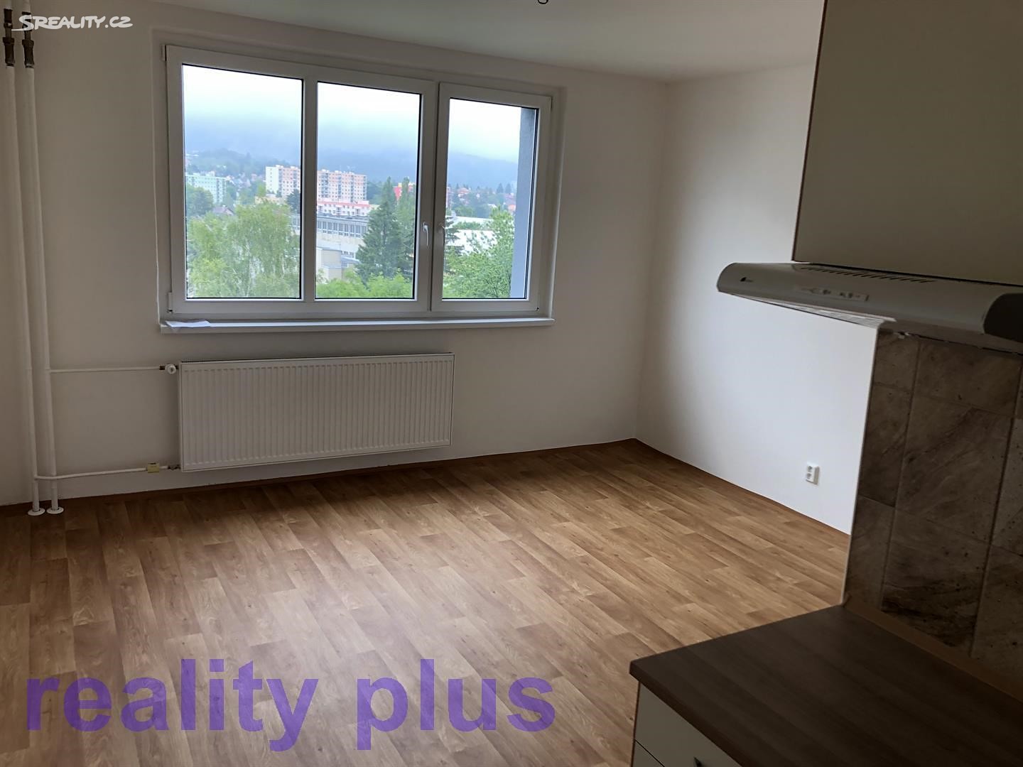 Pronájem bytu 1+kk 29 m², Borový vrch, Liberec - Liberec XIII-Nové Pavlovice
