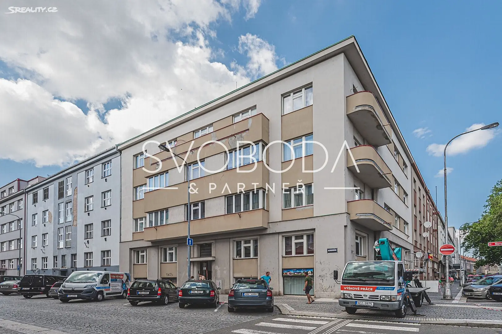 Pronájem bytu 2+1 54 m², Mánesova, Hradec Králové