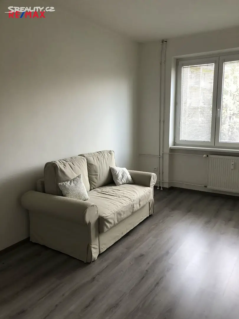Pronájem bytu 2+1 52 m², Gen. Sochora, Ostrava - Poruba