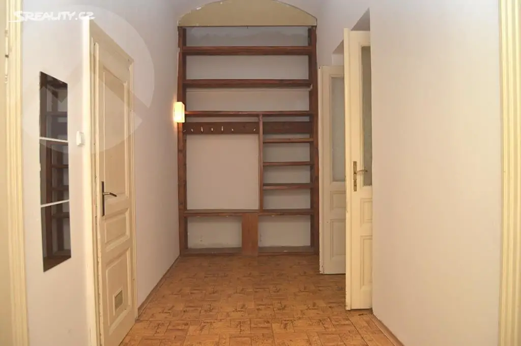 Pronájem bytu 2+1 90 m², Slavíkova, Praha 3 - Vinohrady