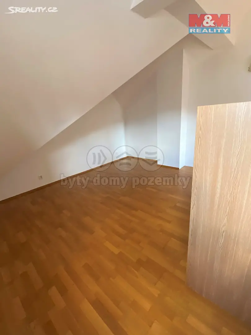 Pronájem bytu 2+kk 81 m², Náměstí Joachima Barranda, Beroun - Beroun-Centrum