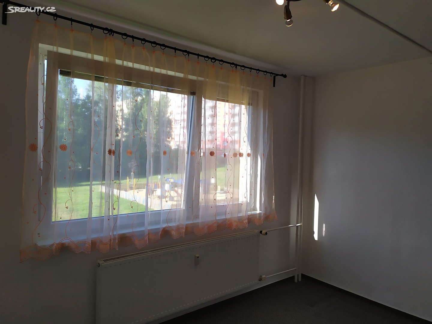 Pronájem bytu 2+kk 48 m², S. K. Neumanna, Jablonec nad Nisou - Mšeno nad Nisou