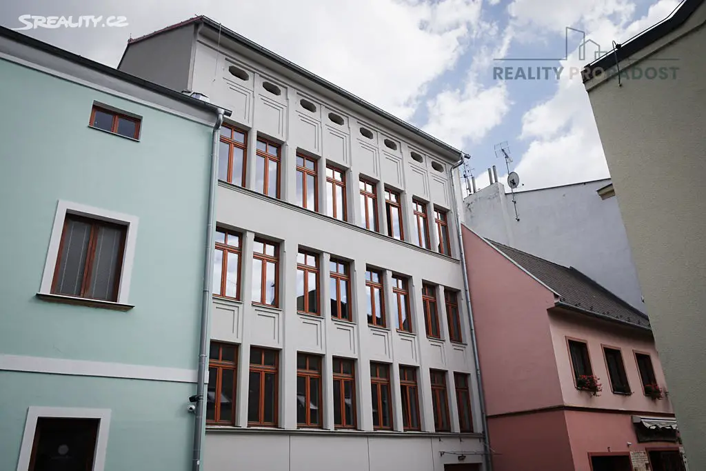 Pronájem bytu 2+kk 59 m², Dolní náměstí, Olomouc