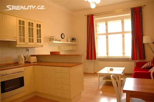 Pronájem bytu 2+kk 52 m², Dřevná, Praha - Nové Město