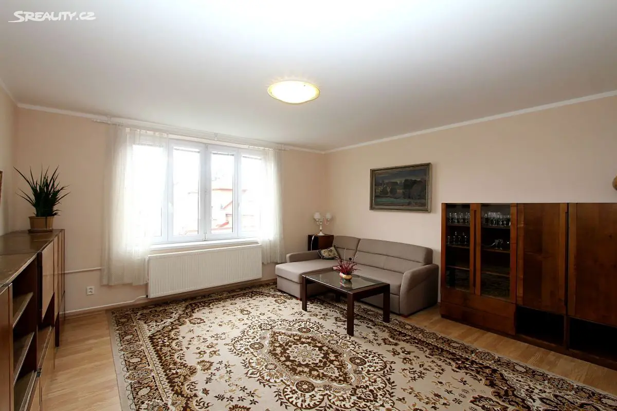 Pronájem bytu 4+kk 104 m², Staňkova, Pardubice - Zelené Předměstí