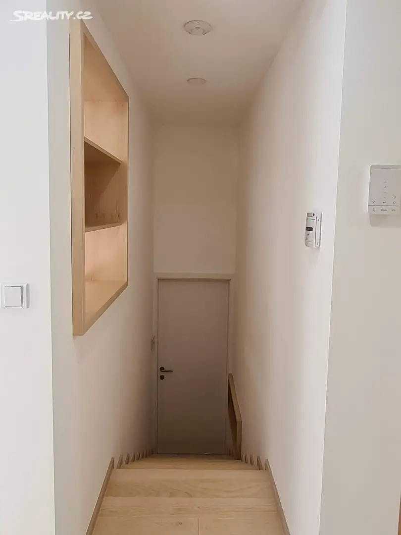 Pronájem bytu 5+kk 116 m² (Mezonet), Kamenná, Brno - Štýřice