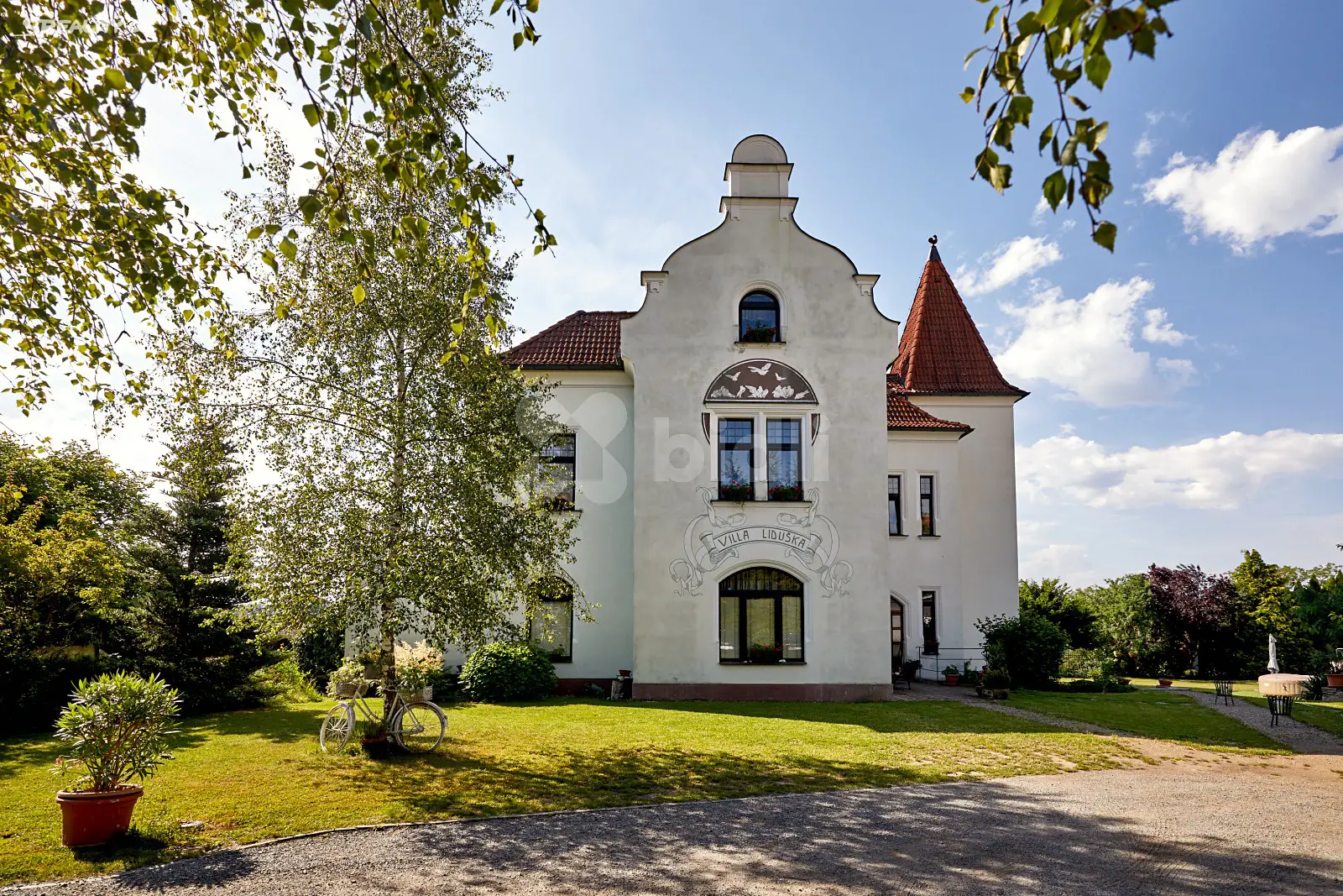 Prodej  rodinného domu 580 m², pozemek 2 212 m², Křižíkova vilová čtvrť, Bechyně