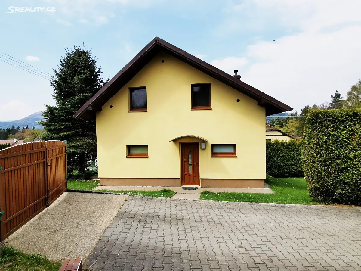 Prodej  rodinného domu 100 m², pozemek 631 m², Frýdlant nad Ostravicí - Nová Ves, okres Frýdek-Místek