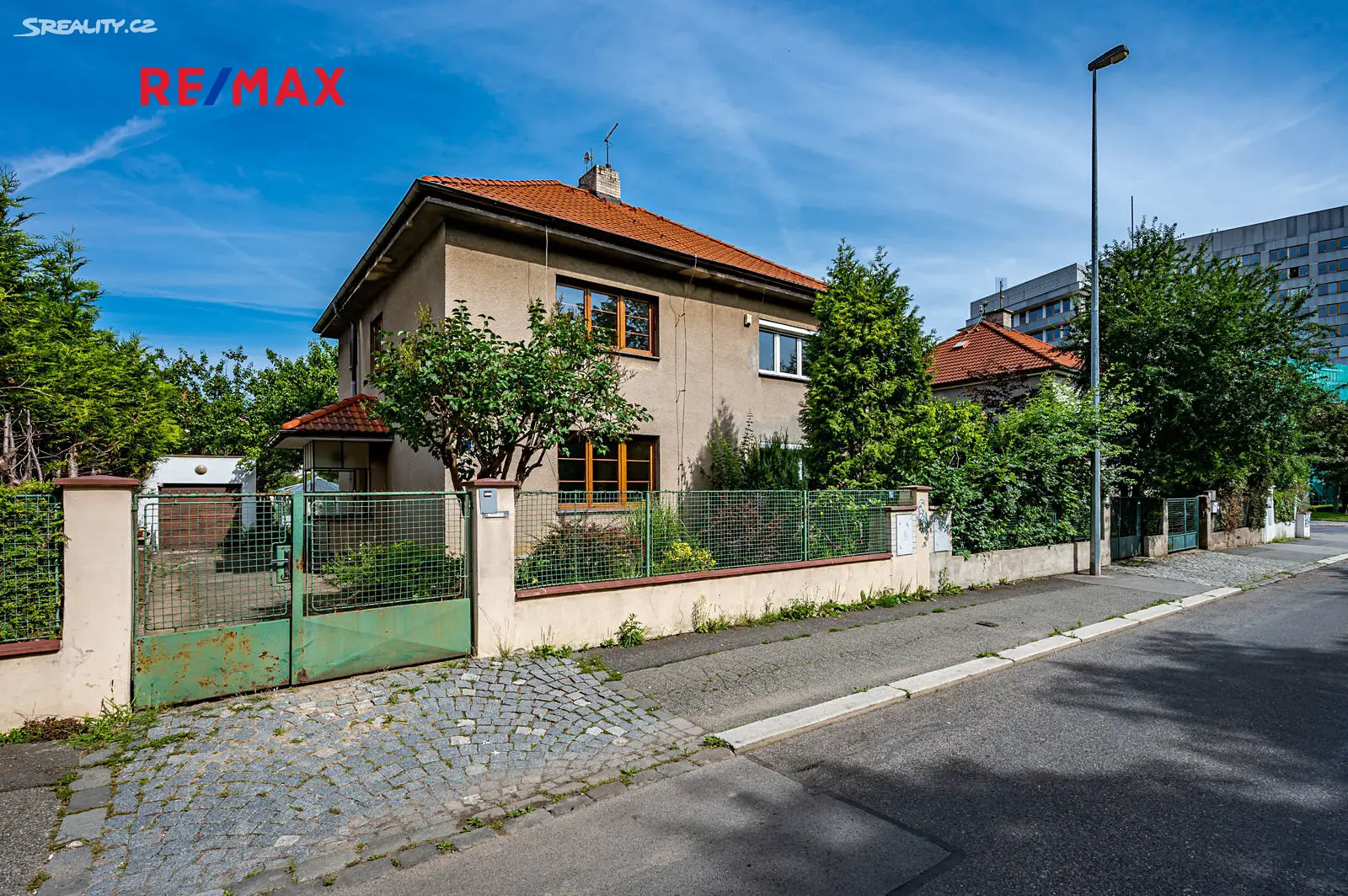 Prodej  rodinného domu 114 m², pozemek 454 m², Dobročovická, Praha 10 - Strašnice