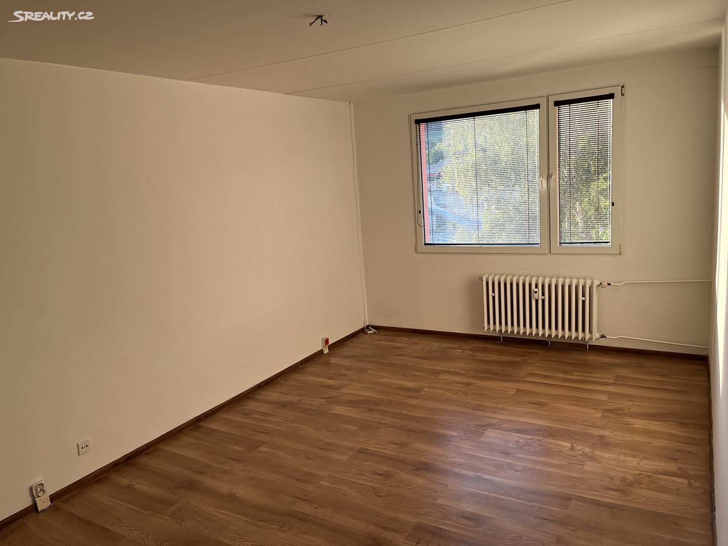 Pronájem bytu 2+1 60 m², Březenecká, Chomutov