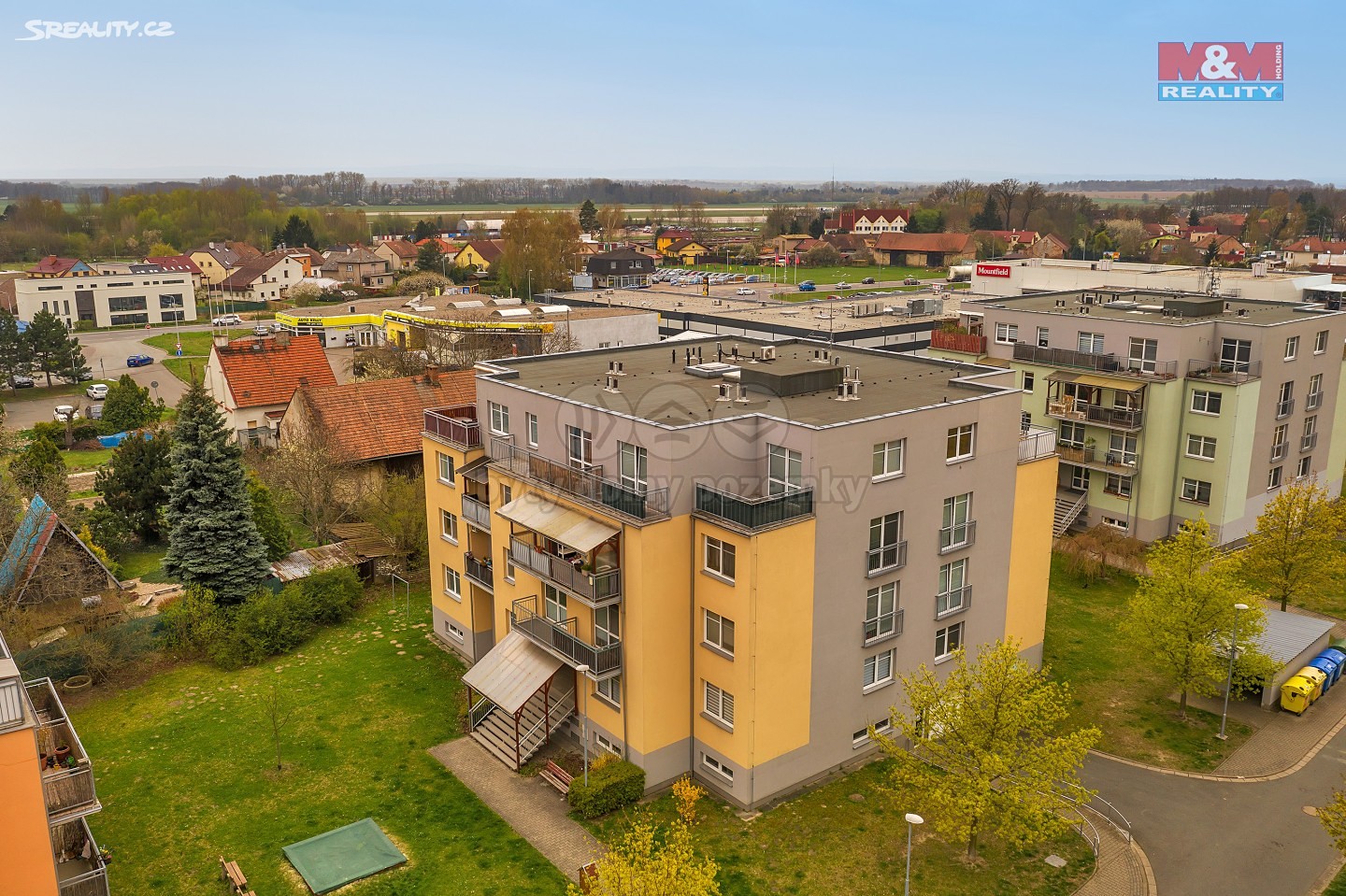 Prodej bytu 1+kk 33 m², Dubová, Pardubice - Svítkov