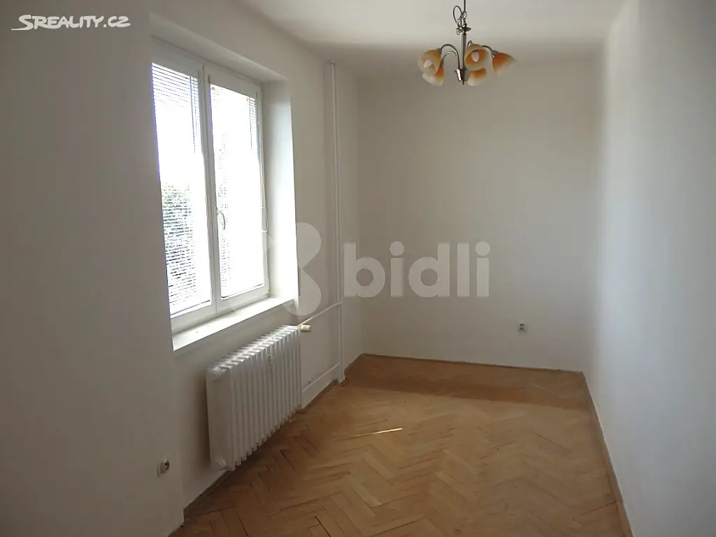 Prodej bytu 3+1 66 m², Kosmická, Ostrava - Poruba