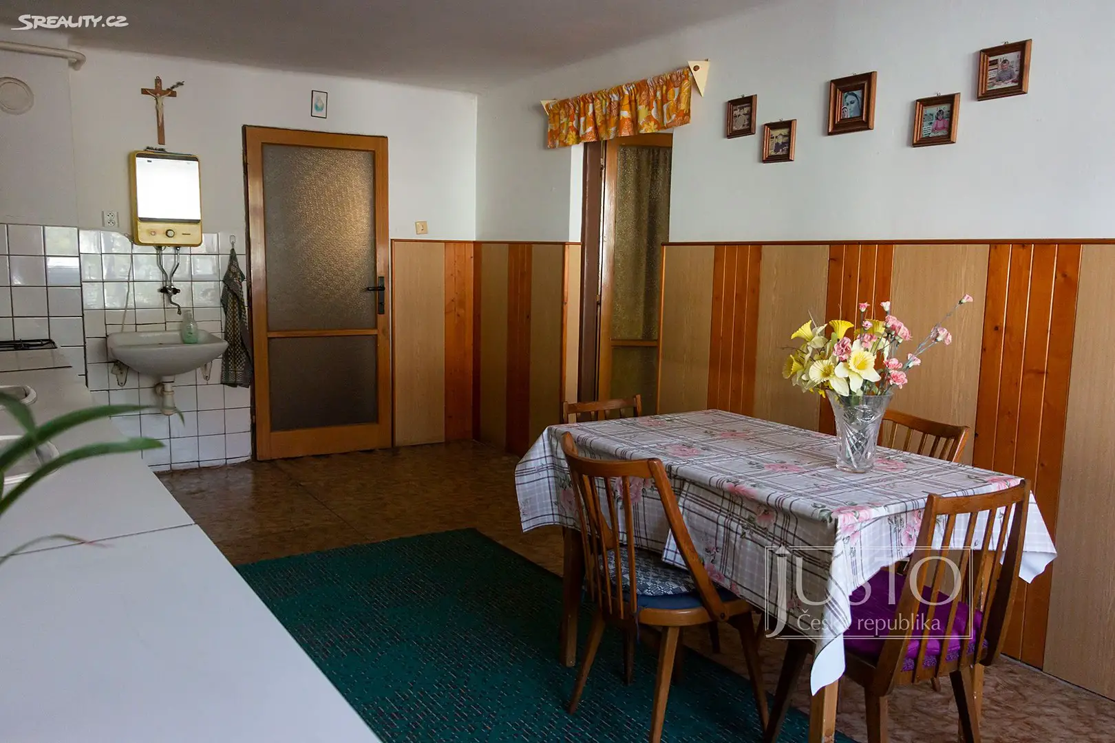Prodej  rodinného domu 185 m², pozemek 1 180 m², Nádražní, Morkovice-Slížany - Morkovice