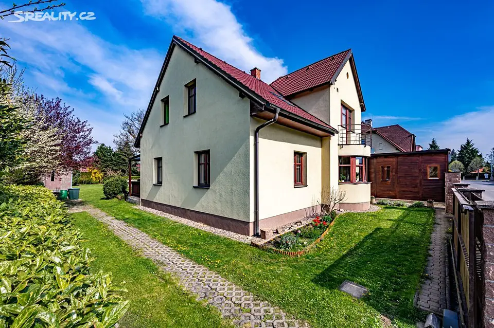 Prodej  rodinného domu 159 m², pozemek 1 167 m², Dobrovského, Říčany