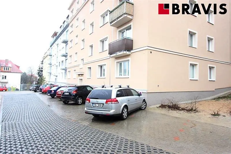 Pronájem bytu 2+kk 62 m², Merhautova, Brno - Černá Pole