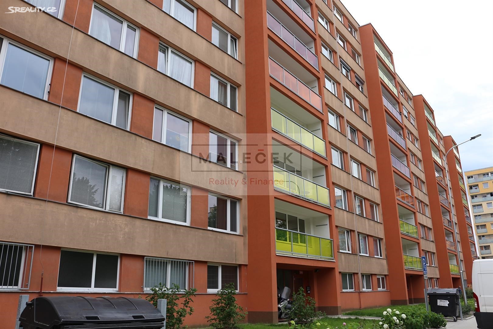 Pronájem bytu 2+kk 43 m², Ostravská, Kladno - Kročehlavy