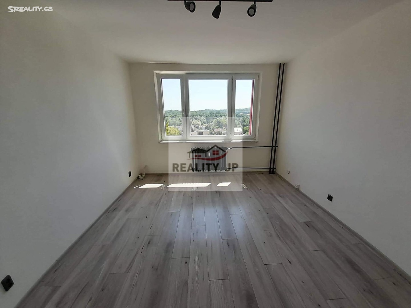 Prodej bytu 1+1 32 m², Jaroslava Seiferta, Hlučín