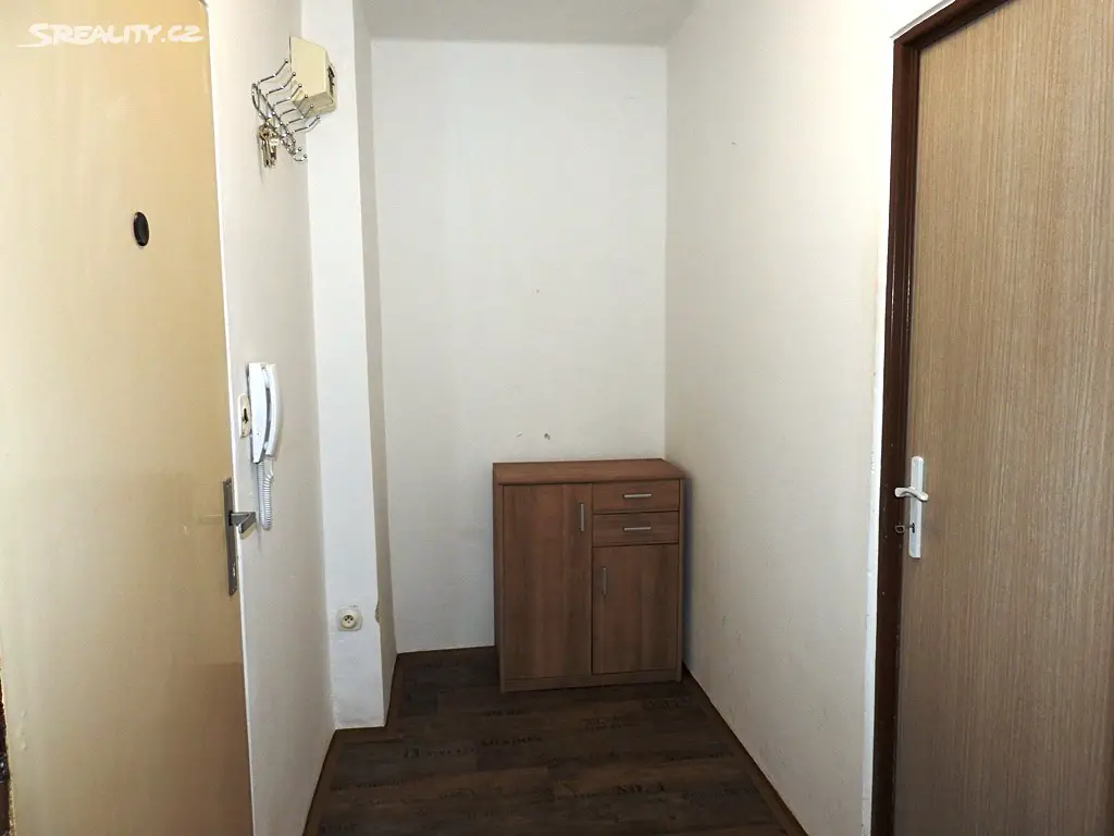 Prodej bytu 2+kk 34 m², Veverkova, Hradec Králové - Pražské Předměstí