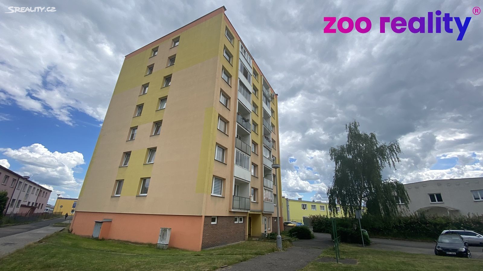 Pronájem bytu 2+1 53 m², Vítězslava Nezvala, Chomutov