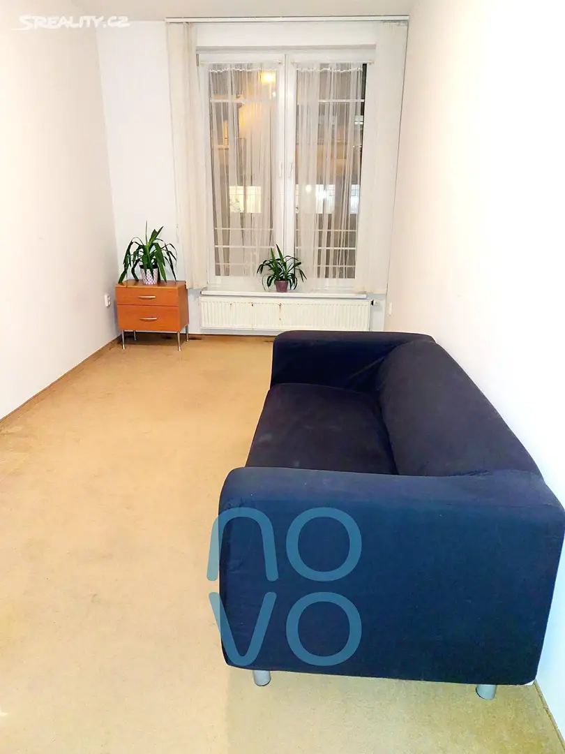 Pronájem bytu 2+kk 57 m², V Zeleném údolí, Praha - Kunratice