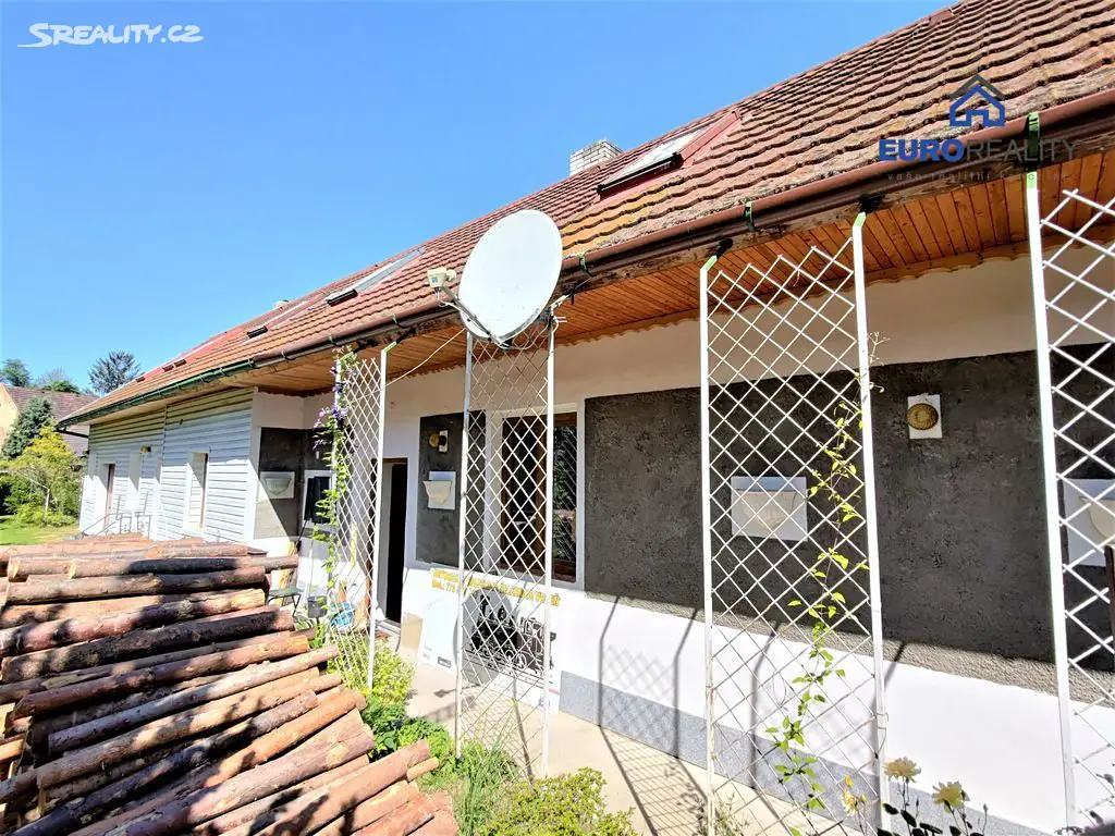 Prodej  rodinného domu 260 m², pozemek 1 140 m², Vrčeň, okres Plzeň-jih