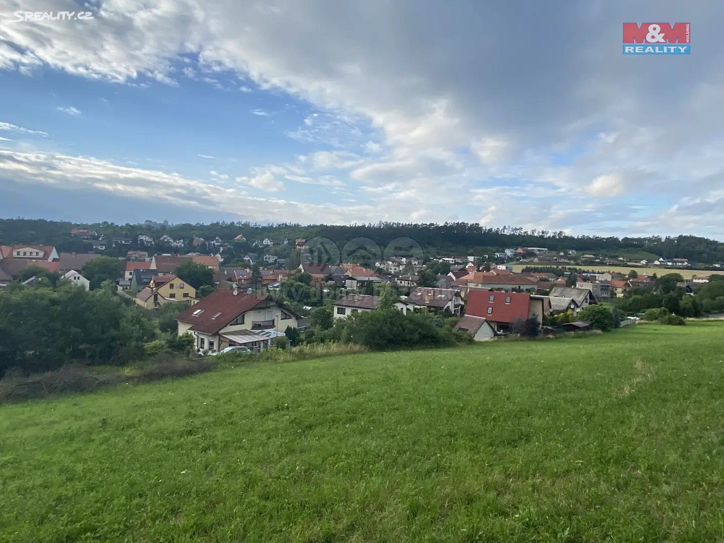 Prodej  stavebního pozemku 2 123 m², Žebrák, okres Beroun