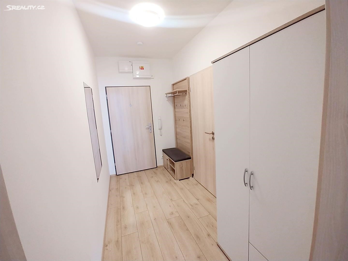 Pronájem bytu 1+kk 38 m², Soukalova, Praha 4 - Modřany