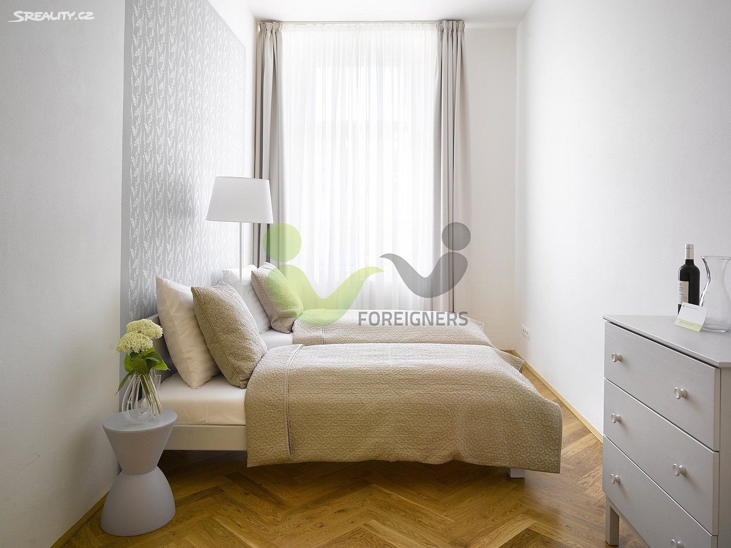 Pronájem bytu 2+1 80 m², Holečkova, Praha - Praha 5