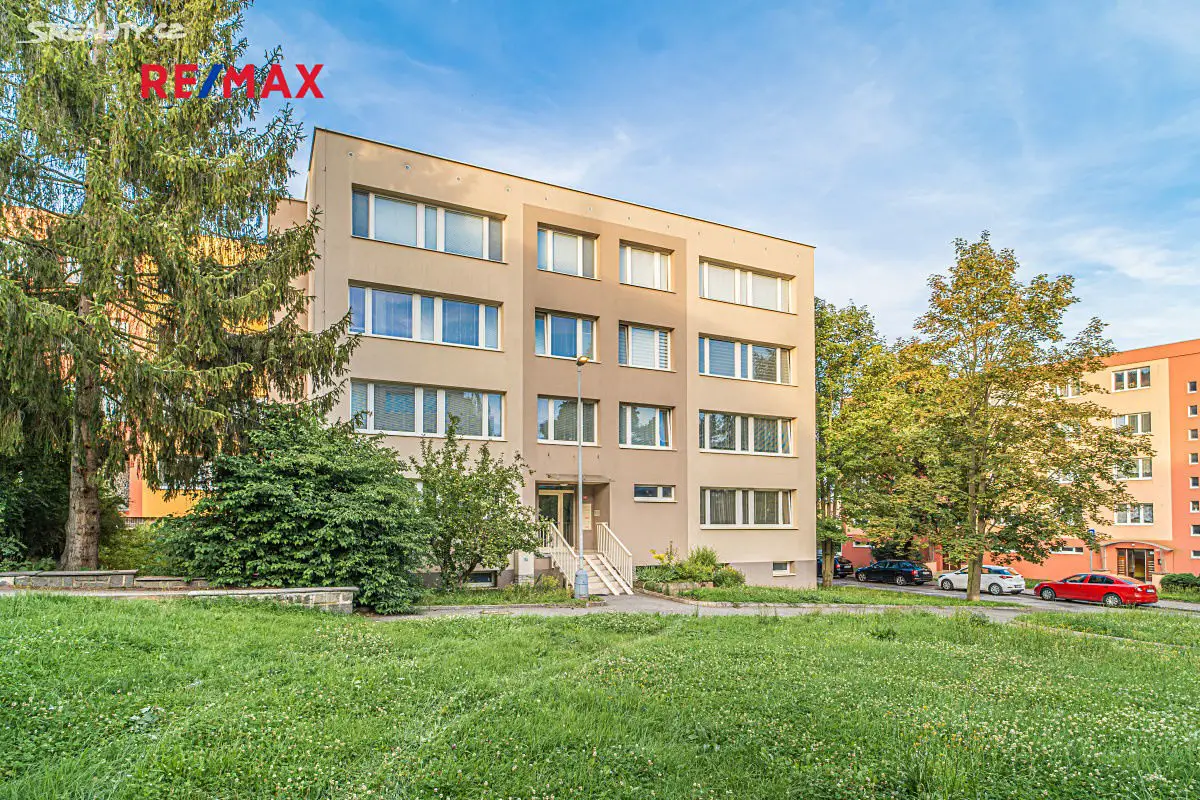 Prodej bytu 3+1 80 m², Karla Čapka, Beroun - Beroun-Město